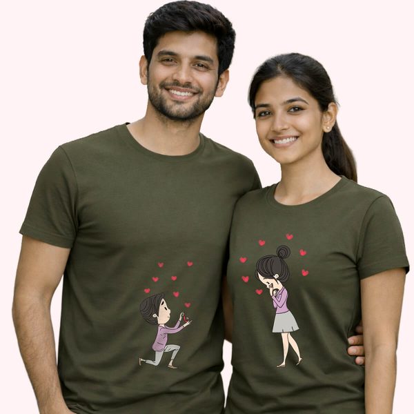 A proposal with ring olive - the only couple